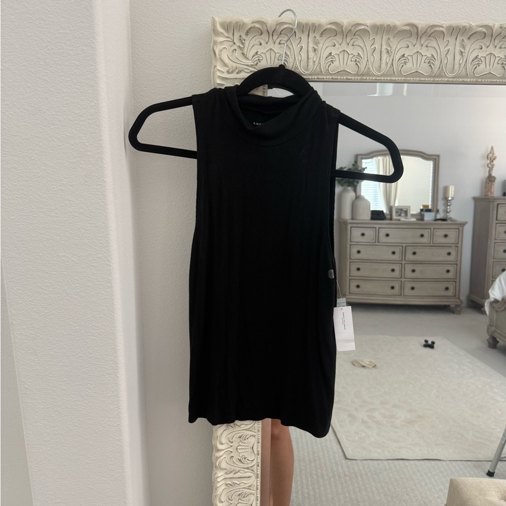 American Eagle Outfitters Black Sleeveless Mock Neck Tank